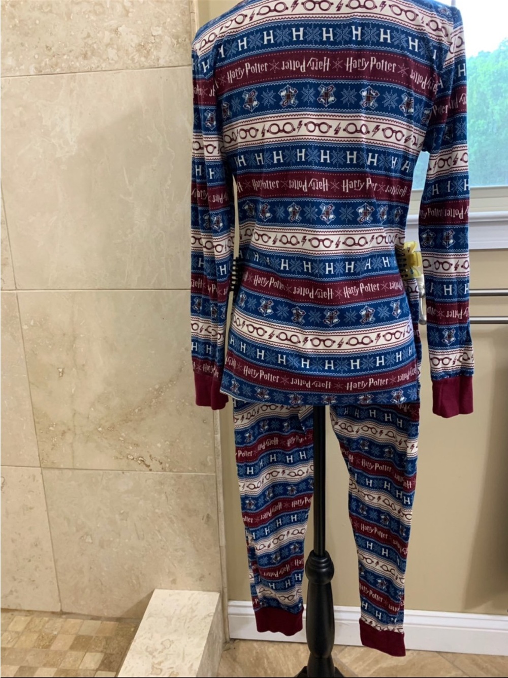 Harry Potter Pajama Set - Picture 3 of 9